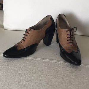 Robert Clergeri Oxford Heels 6